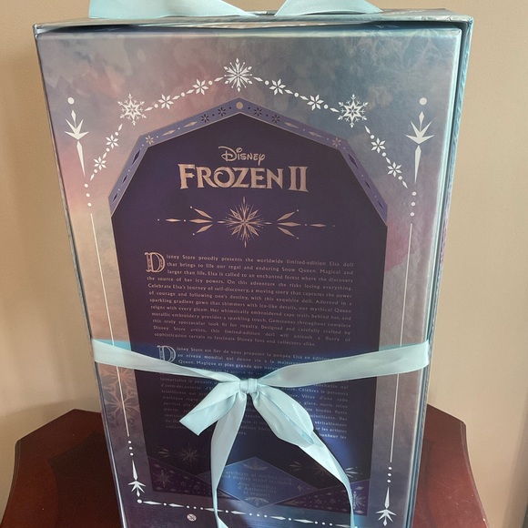 DISNEY FROZEN 2    2020 ELSA SNOW QUEEN LIMITED DOLL. HAIR DOWN - Picture 5 of 6